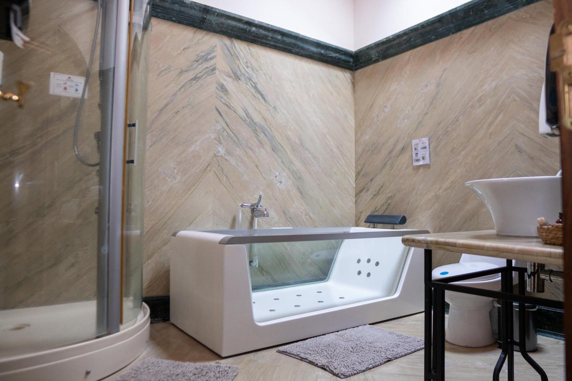 Indian Palace Hotel Boutique Spa & Restaurante Антигуа-Гватемала Экстерьер фото
