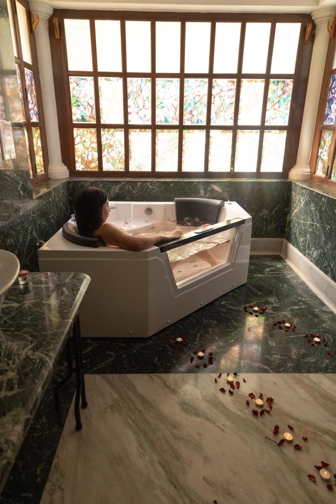 Indian Palace Hotel Boutique Spa & Restaurante Антигуа-Гватемала Экстерьер фото